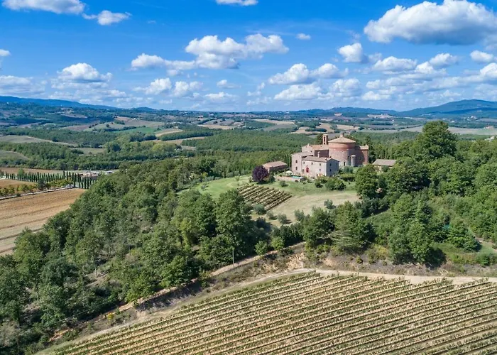 Villa La Cappella Monticiano